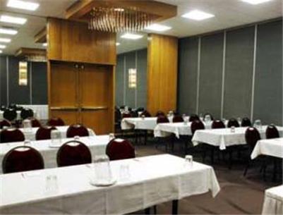 Howard Johnson Plaza Kansas City Hotel & Conference Center Facilidades foto